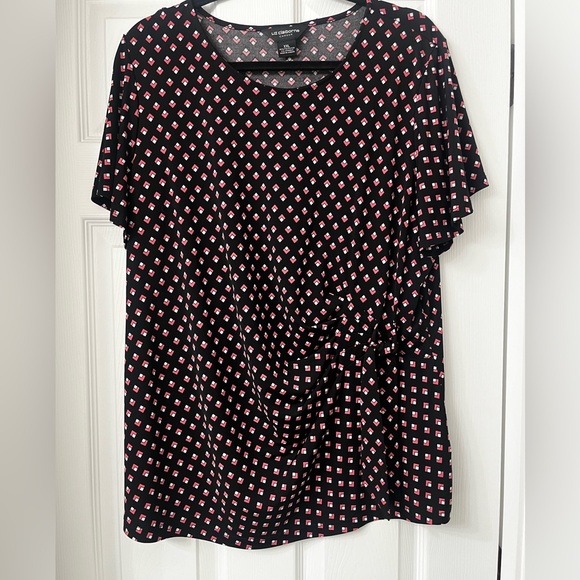 Liz Claiborne Career / Black Gathered Front / Geometric SS Blouse Top / Size XXL - Picture 1 of 3